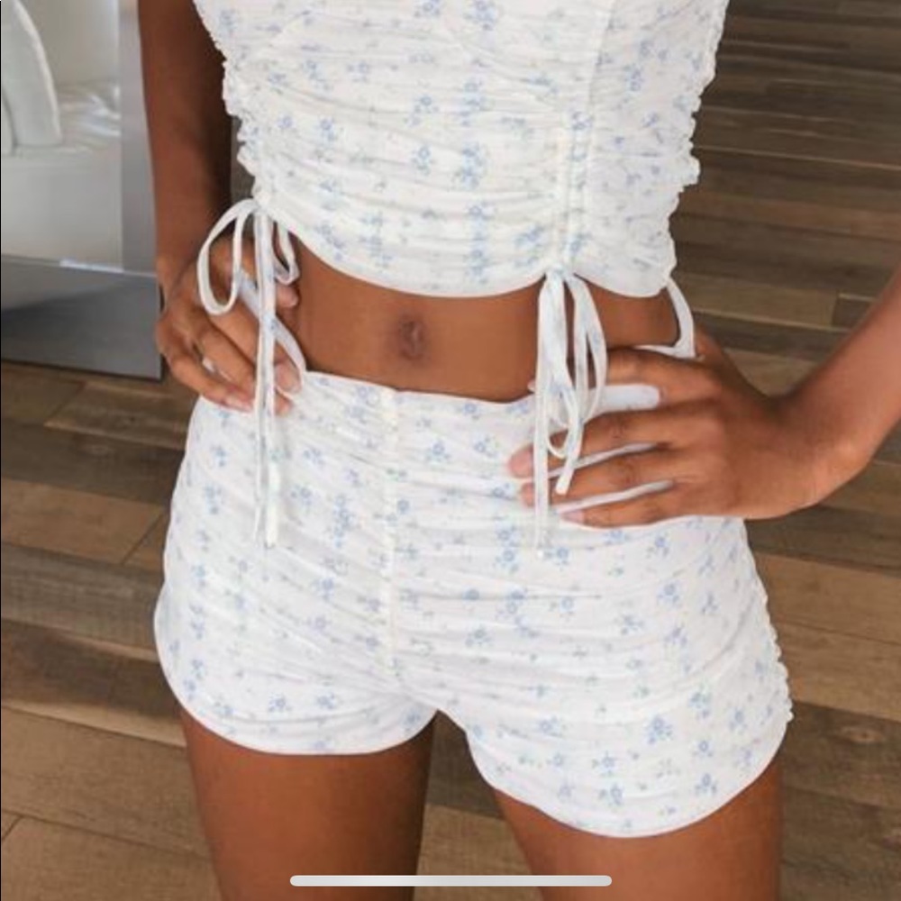 Tiger Mist shorts (white)